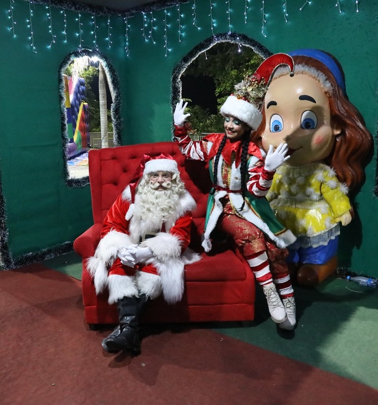 Árvore de Natal será entregue nesta segunda na Ponta Negra