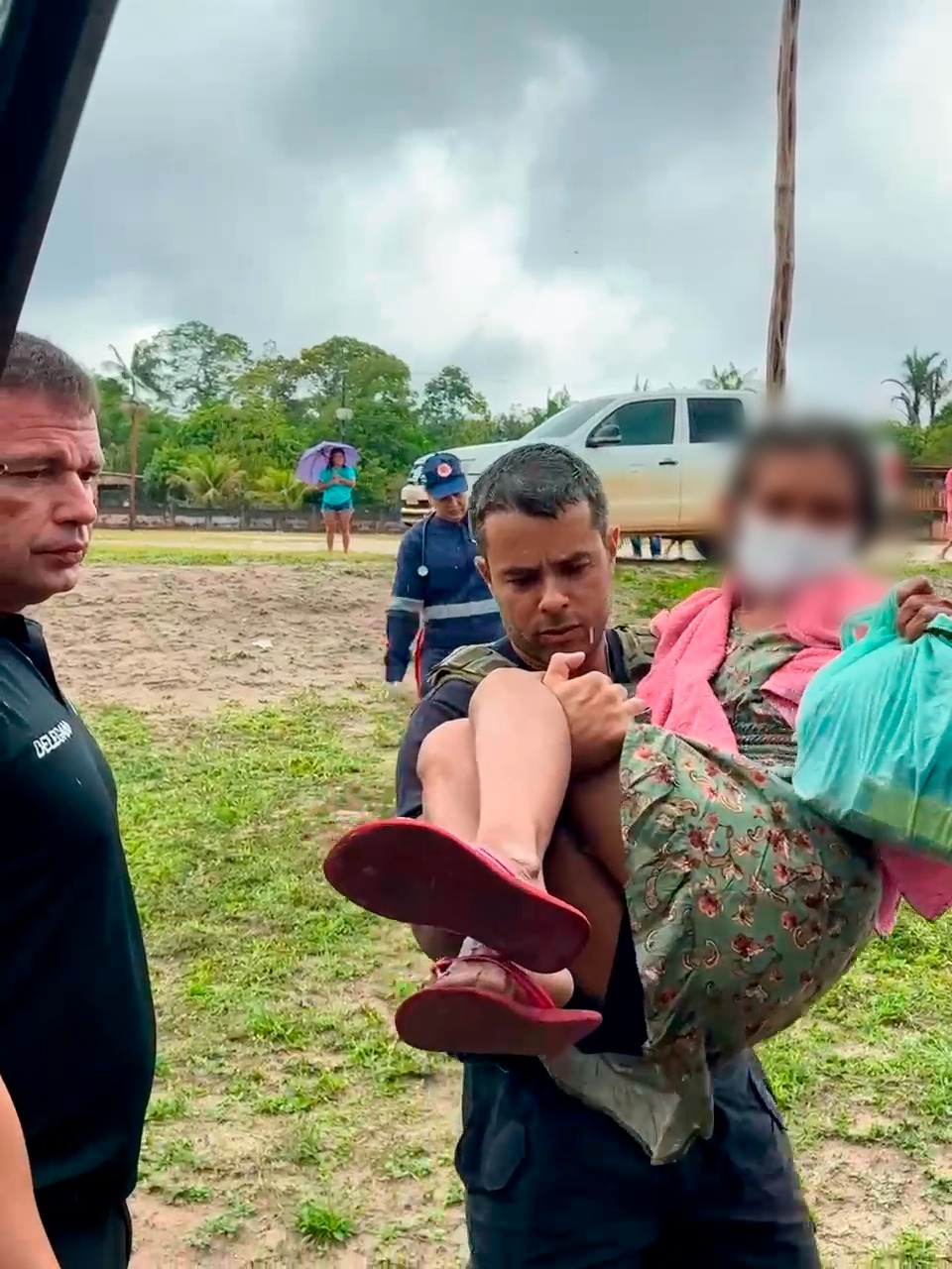 Idosa em estado grave por insuficiência respiratória é resgatada em Manaus