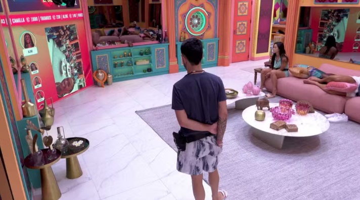 Botão da desistência fica verde no BBB25