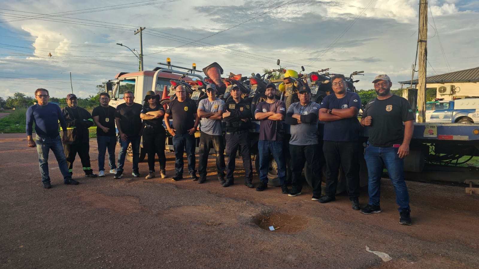 Detran apreende 13 veículos adulterados em municípios do Amazonas