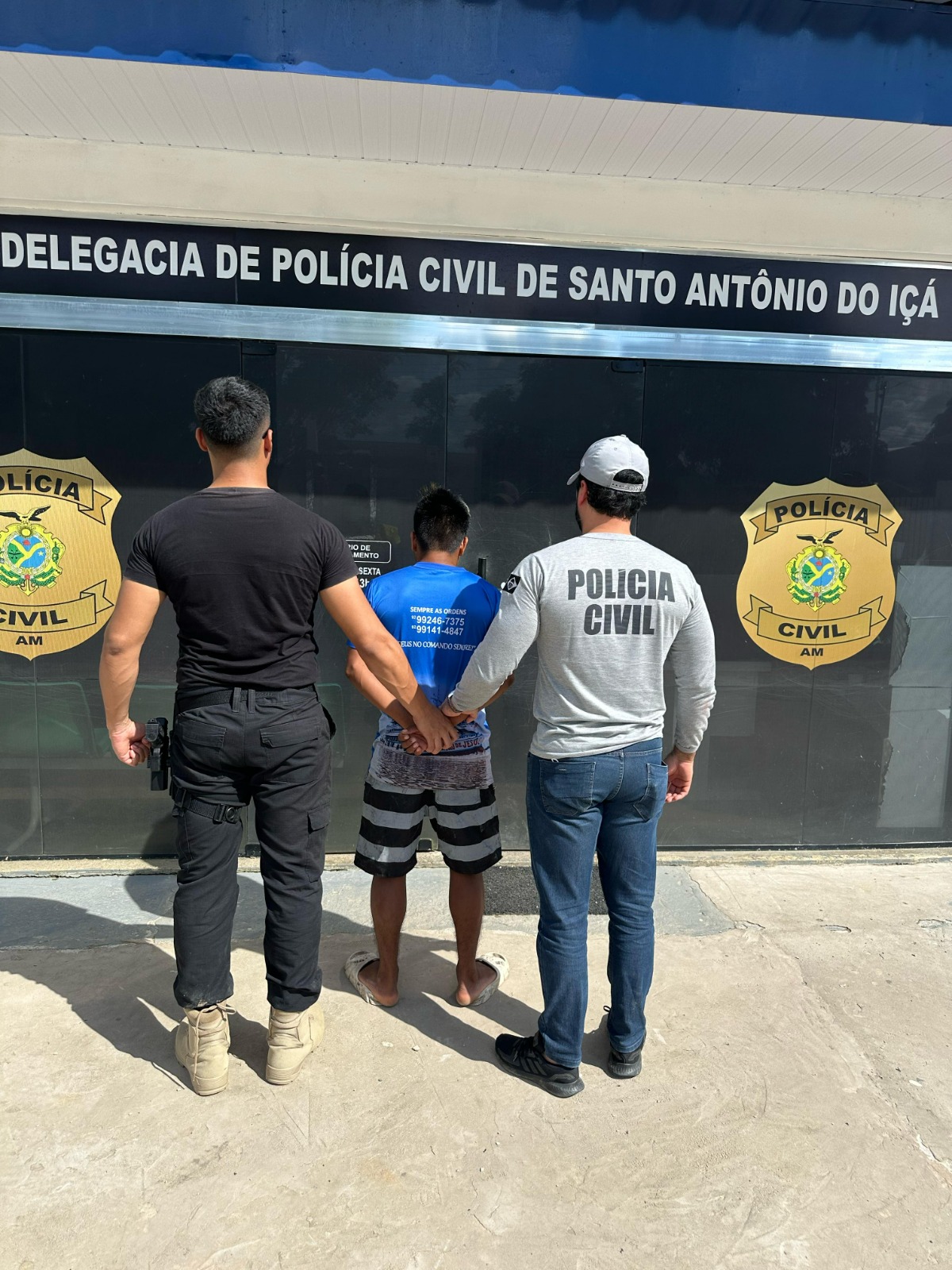 Homem é preso com 4 tabletes de drogas em porto de Santo Antônio do Içá
