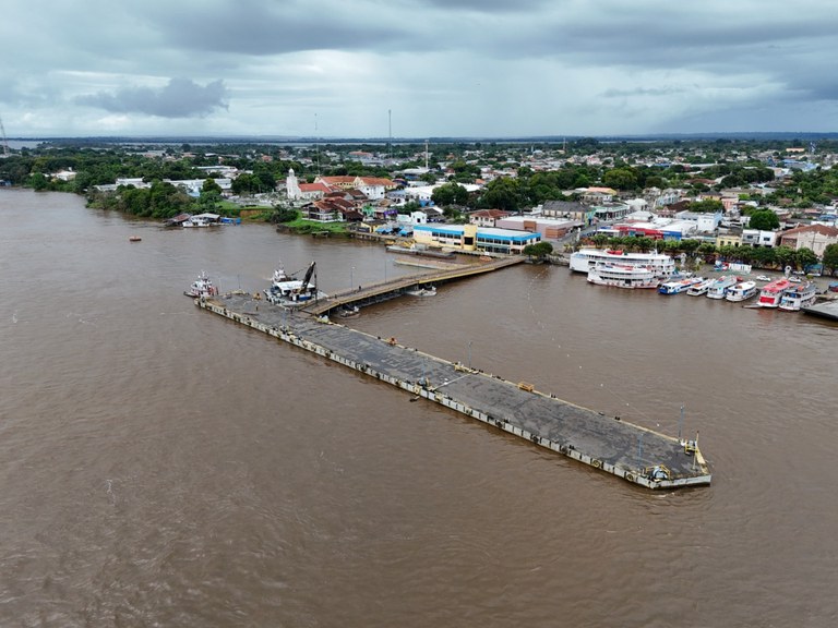 Porto de Parintins volta a funcionar após manutenção para o festival 