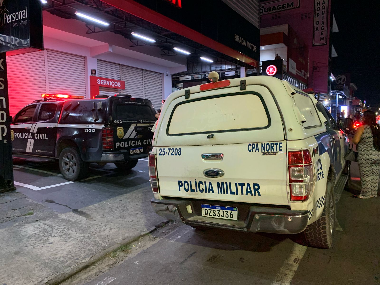 Homem é esfaqueado até a morte após briga no Manoa