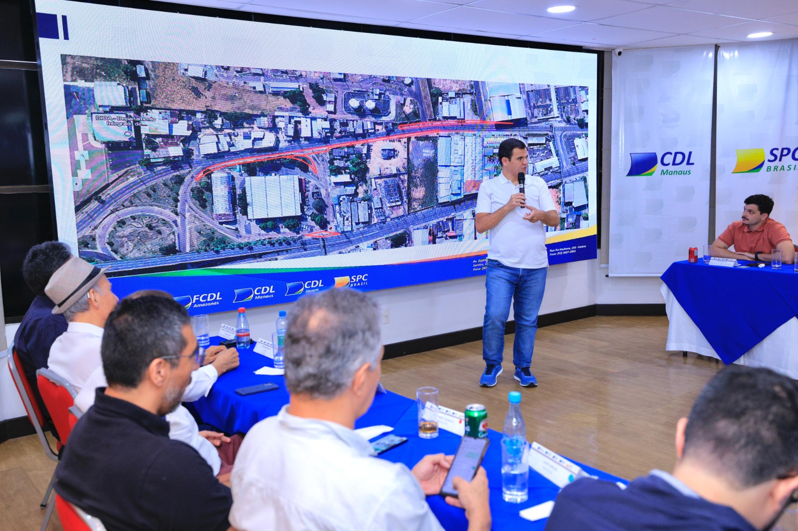Centro de Manaus vai receber mutirão de limpeza e ordenamento em agosto