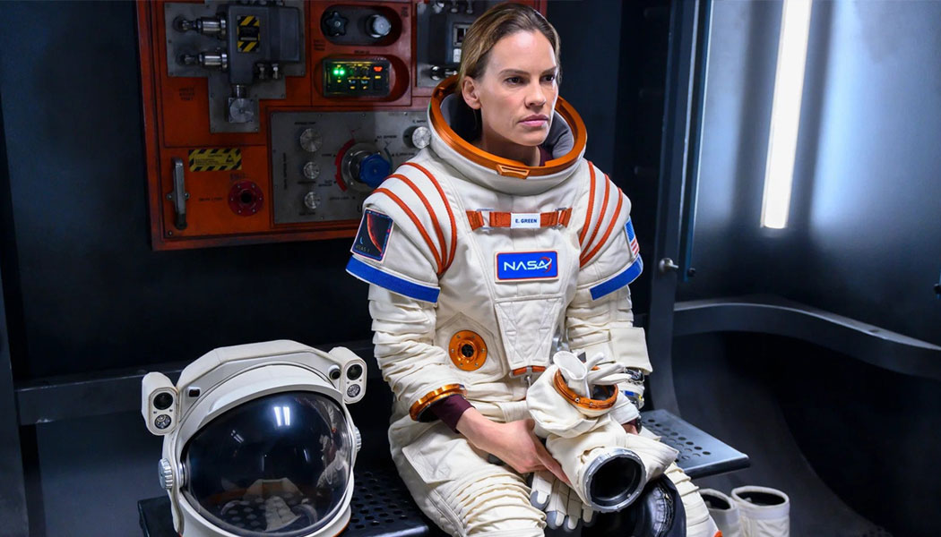 Série com Hilary Swank, Away é cancelada pela Netflix