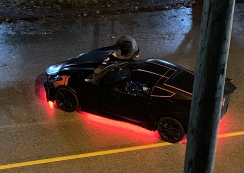 Batwoman: dois vídeos vazados mostram heroína e novo batmóvel; assista