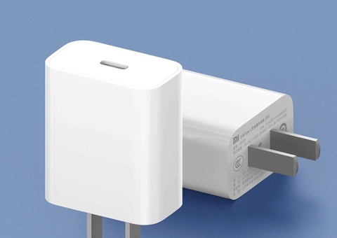 Xiaomi lança carregador compatível com iPhone 12 que custa R$ 30