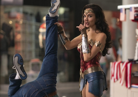 Mulher Maravilha 1984 tem novas cenas reveladas em comercial de make