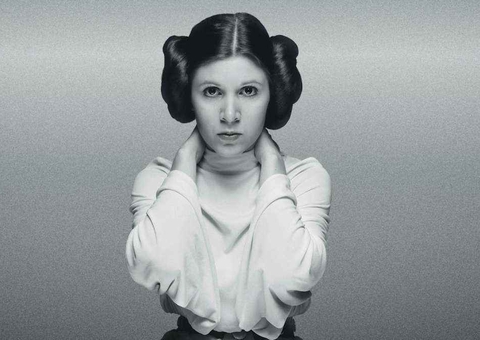 Carrie Fischer, eterna Princesa Leia, em foto inédita em ‘Star Wars’; Veja