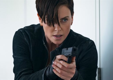 The Old Guard 2 está confirmado e Charlize Theron volta à Netflix