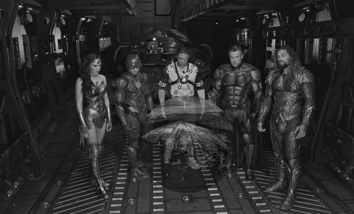 Snyder Cut tem novas fotos dos bastidores divulgadas; vem ver