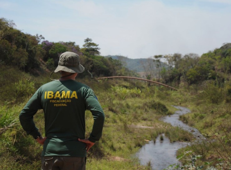 Agente do Ibama com covid-19 tem socorro negado durante operação no Amazonas