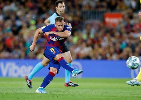 Arthur viaja à Itália hoje para passar por exames na Juventus, diz jornal