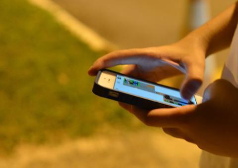 Exposição excessiva a telas pode reduzir capacidade motora de crianças