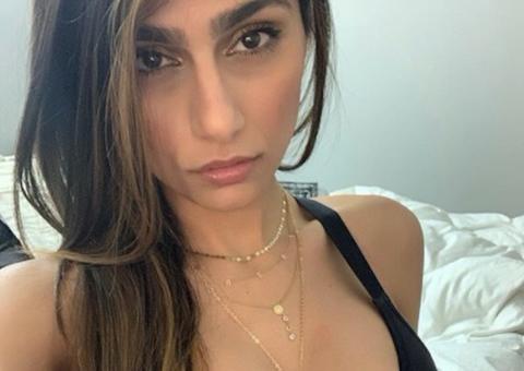 Ex-atriz pornô Mia Khalifa impressiona com antes e depois de rinoplastia