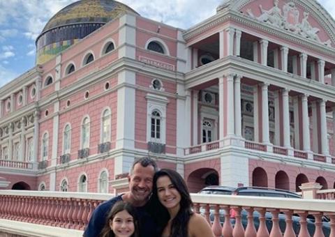 Malvino Salvador e Kyra Grace revelam que serão pais de um menino