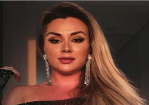 Juju Salimeni usa body transparente em foto ousada e mexe com imaginação de fãs