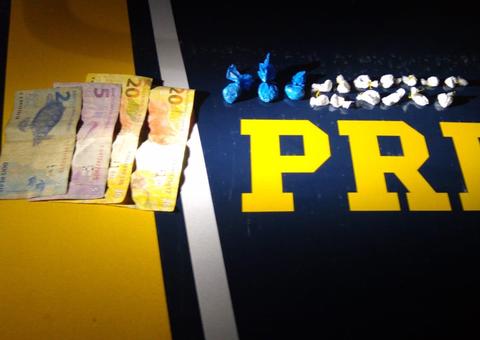 Jovem é preso com drogas na BR-174