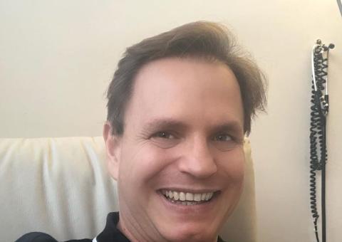 Ex-Polegar Alan Frank tem alta após um mês internado com Covid-19