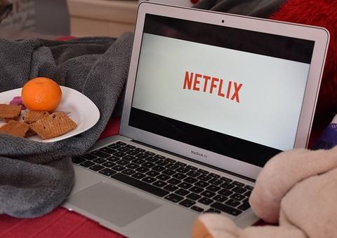 Confira os lançamentos da Netflix em julho; filmes e séries para maratonar