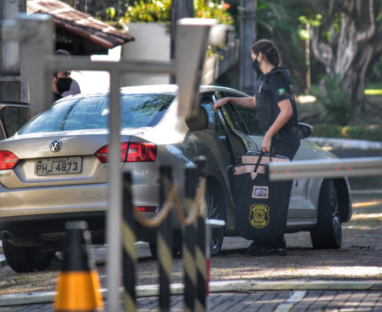 MPF afirma que governador do Amazonas comandou e orientou compra de respiradores 