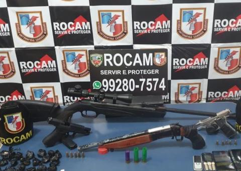Criminosos atacam PMs com armas e motosserras e levam a pior no Amazonas