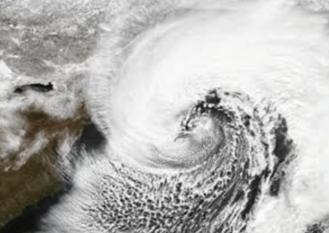 Ciclone bomba se aproxima e coloca RS sob alerta meteorológico