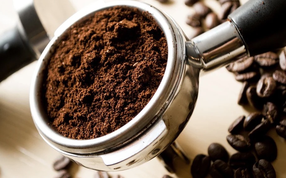  Aprenda 5 simpatias para fazer com café e ser feliz no amor 