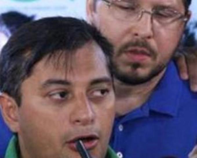 Fugir de Cila para cair em CARíbdis