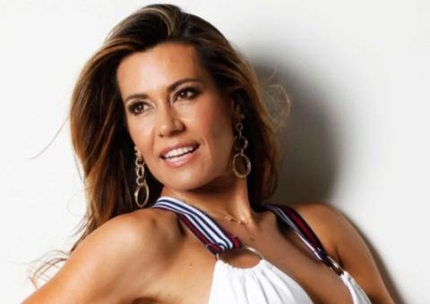 Sarada aos 57 anos, Solange Frazão impressiona ao mostrar evolução do corpo em 20 anos