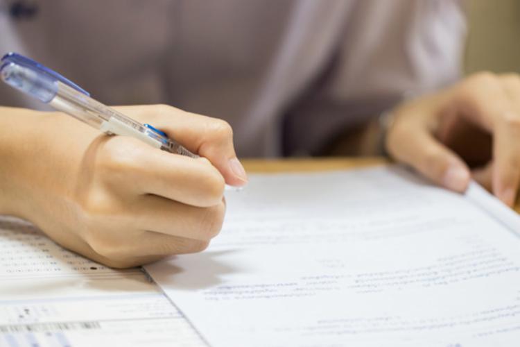 Prefeitura divulga edital de processo seletivo com vagas na área da saúde no Amazonas