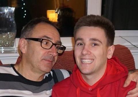 Jovem morre de trombose após passar horas jogando videogame 