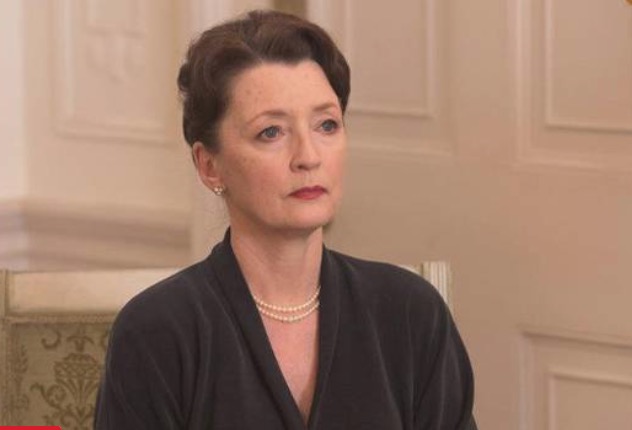 Lesley Manville entra para elenco da última temporada de The Crown