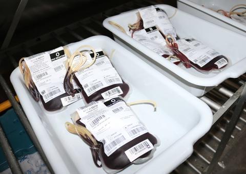 Hemoam afirma que tem estoque de sangue para apenas um dia 