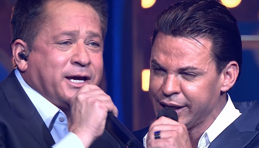 Eduardo Costa se pronuncia sobre rompimento com Leonardo 