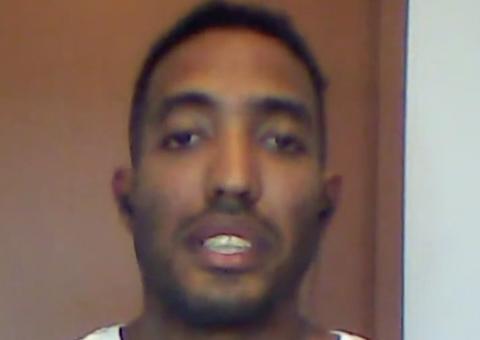 Professor de escola particular é alvo de ataque racista durante aula online 