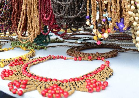 Feira de artesanato da Eduardo Ribeiro retorna atividades neste domingo 