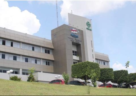 Adolescente é baleado por motoqueiro em rua de Manaus 