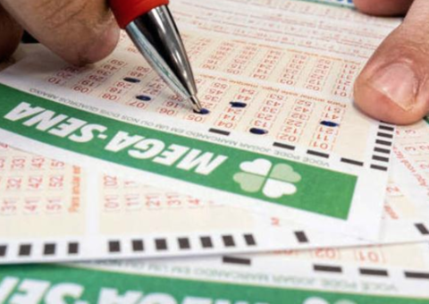 Mega-Sena: Confira dezenas sorteadas; prêmio é de R$ 27 milhões