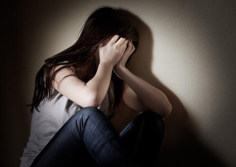 Pai é preso por estuprar filha por quase 10 anos