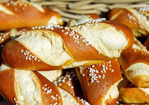 O que acontece com seu corpo quando come muito pão