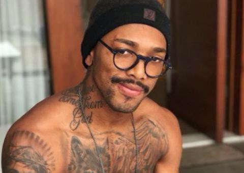 Nego do Borel sofre acidente de moto 