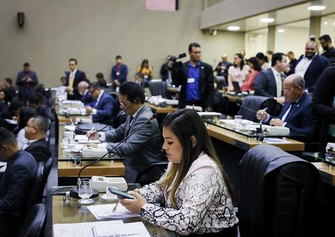 Aleam passa a ter sessões plenárias híbridas a partir desta terça-feira