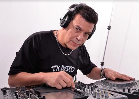 DJ Raidi Rebello comanda primeira festa disco 'drive-in' do Brasil