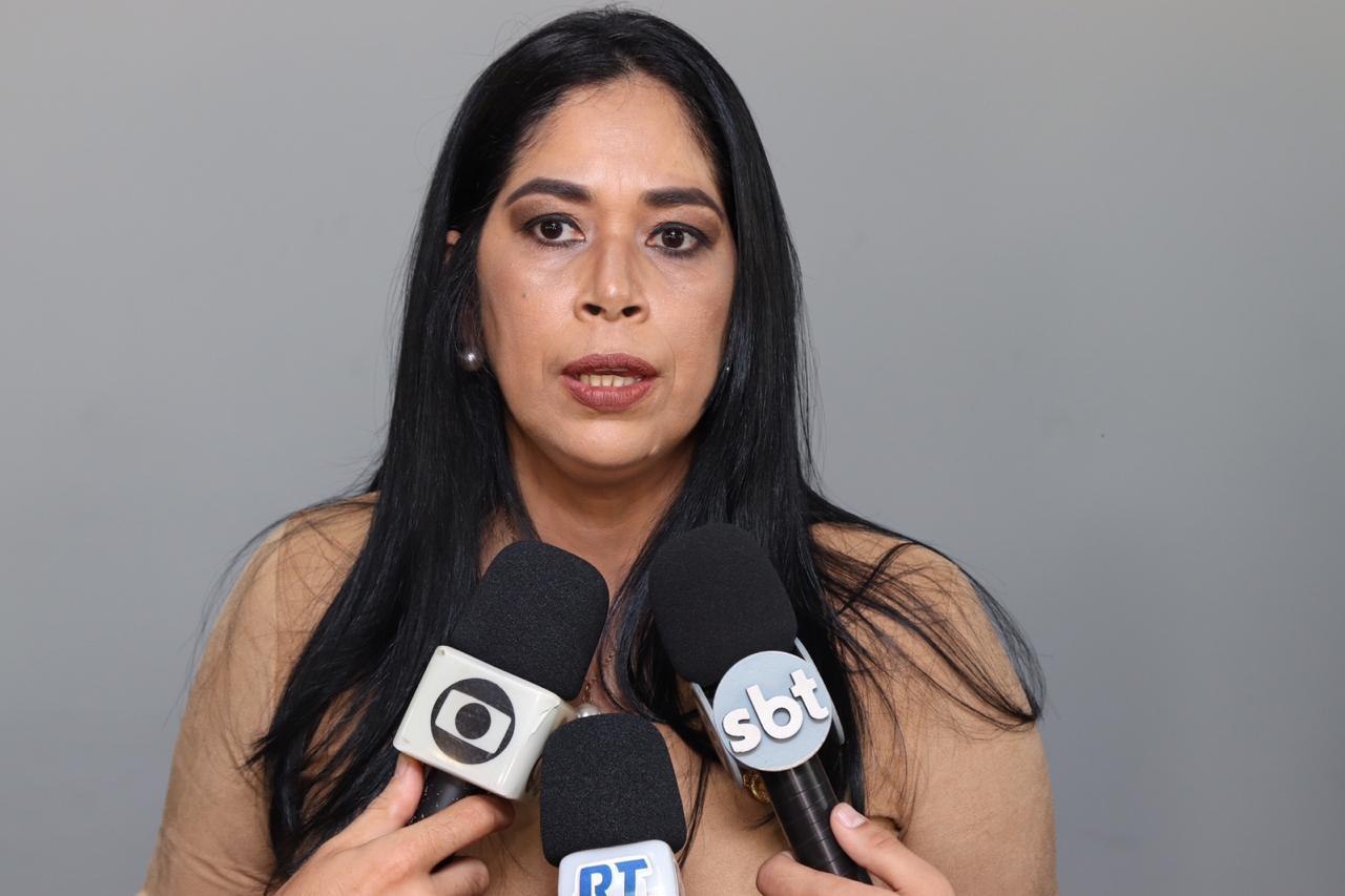 Saiba como orientar seus filhos sobre riscos da internet 