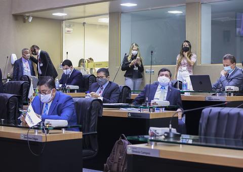 Deputados adiam definição dos membros da comissão do impeachment de Wilson Lima