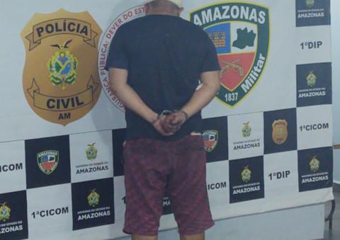 Suspeito de aplicar golpes na OXL é espancado em estacionamento de supermercado de Manaus