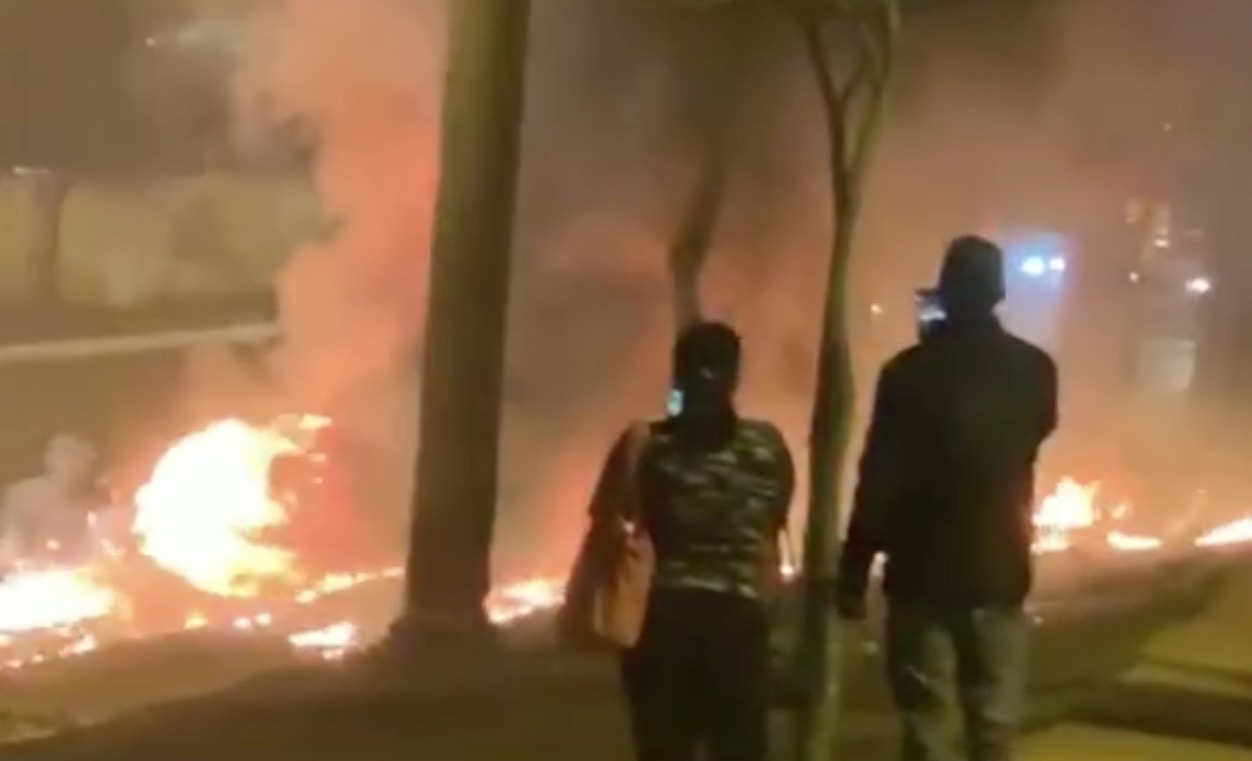 Piloto morre carbonizado após queda de avião e assusta moradores