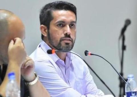 Por que querem tanto fechar o STF? Cientista político explica