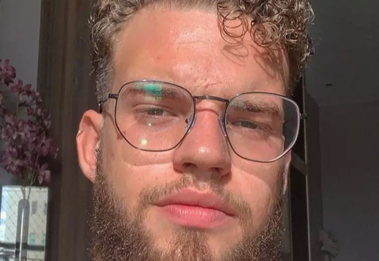 Estudante picado por cobra Naja está com braço necrosado; Saiba estado de saúde